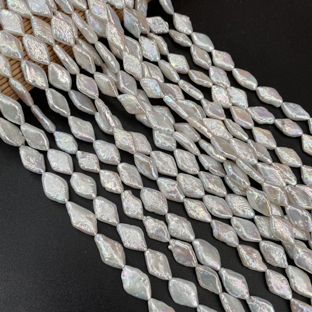 Bijoux de perles d'eau douce naturelles en forme de diamant (Natural Freshwater Diamond Shaped Pearl Beads)