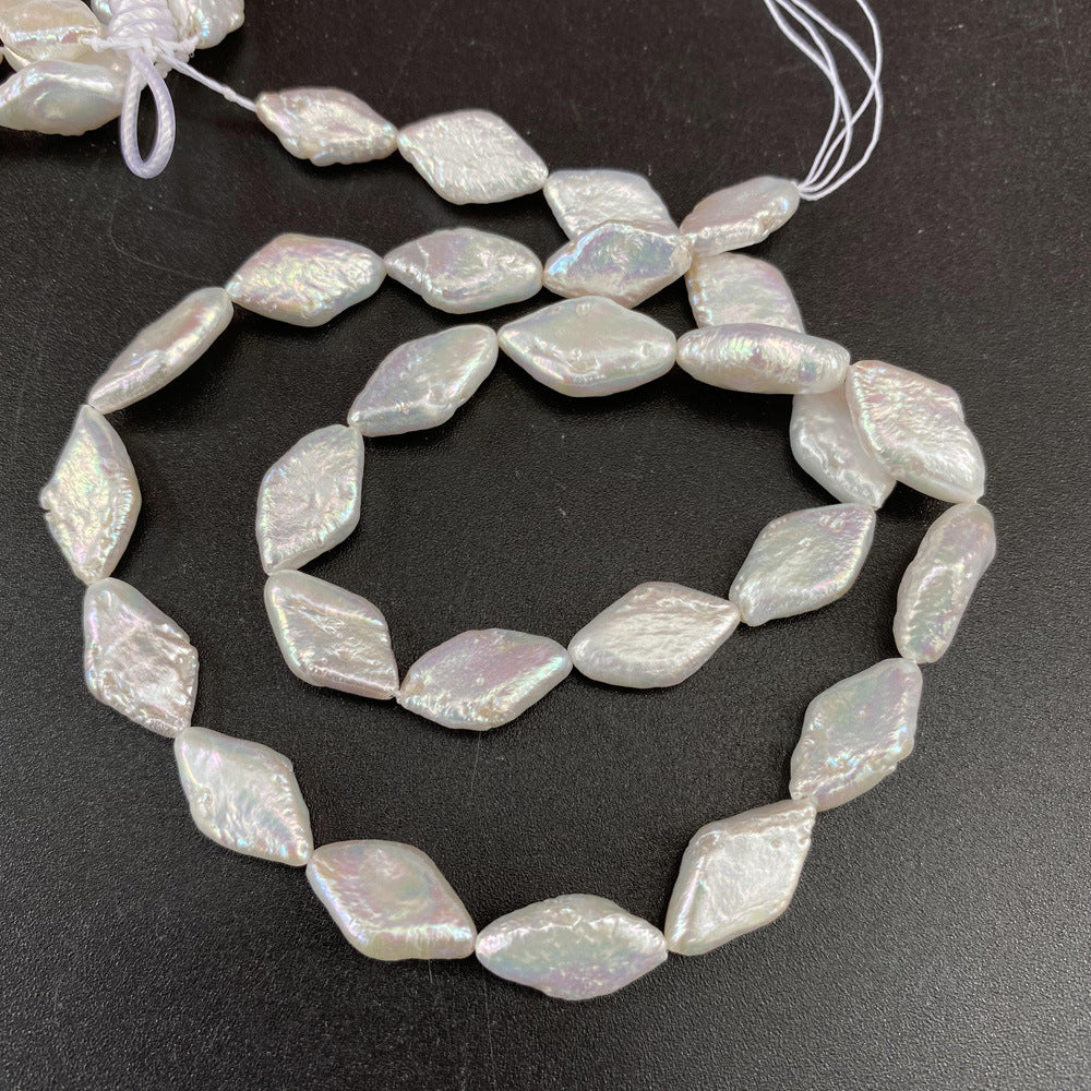 Bijoux de perles d'eau douce naturelles en forme de diamant (Natural Freshwater Diamond Shaped Pearl Beads)