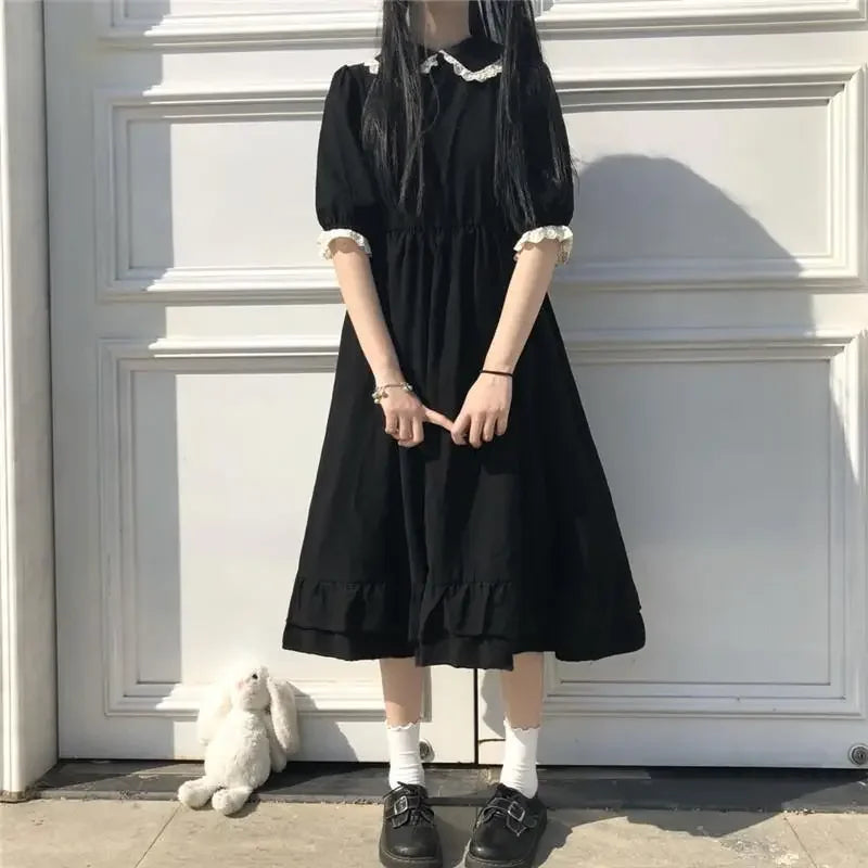 Robes noires mini avec manches Puff Black Dresses Puff Sleeve Women Lolita Girlish Designer