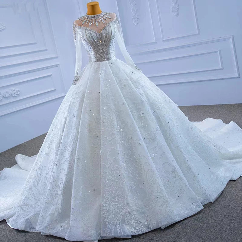 Robe de mariée en perles lourdes RSM67333, manches longues, col haut, luxueuse et élégante