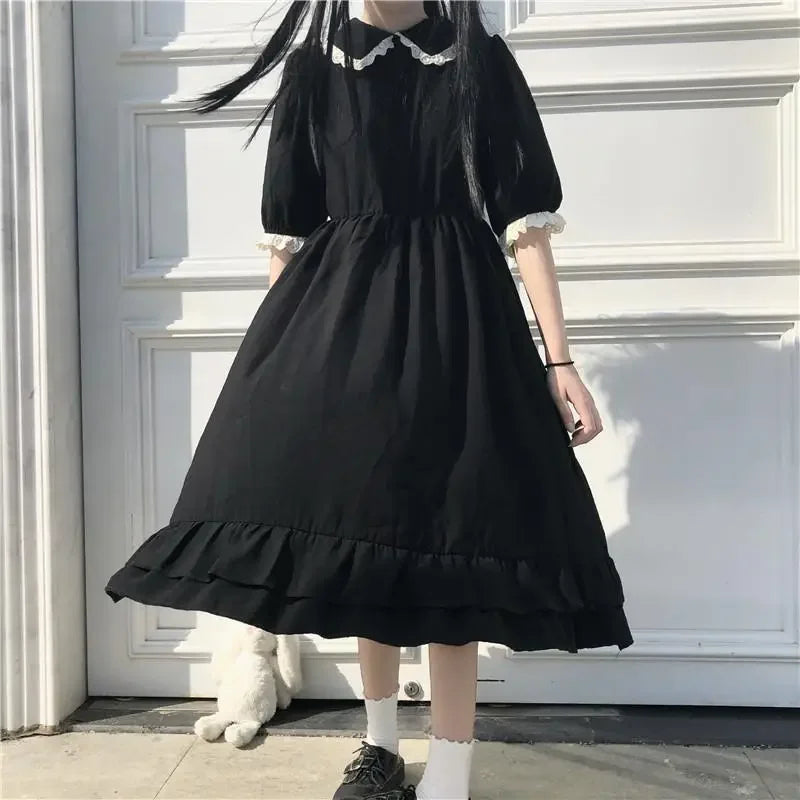Robes noires mini avec manches Puff Black Dresses Puff Sleeve Women Lolita Girlish Designer