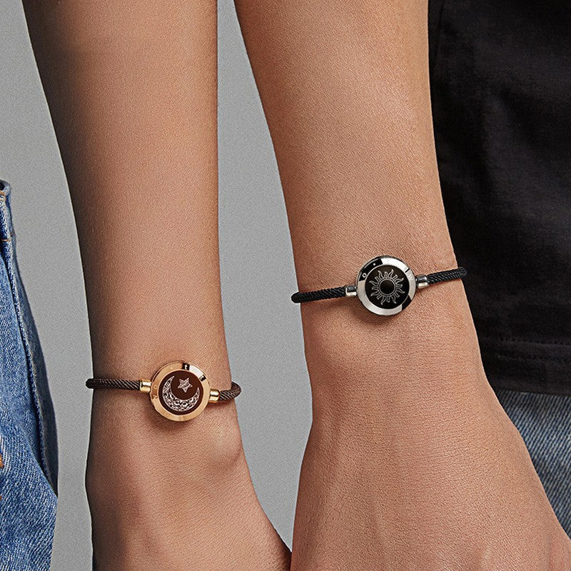 Bracelet en double à détection intelligente Soleil-Lune (Sun-Moon Smart Sensing Couple Bracelet)