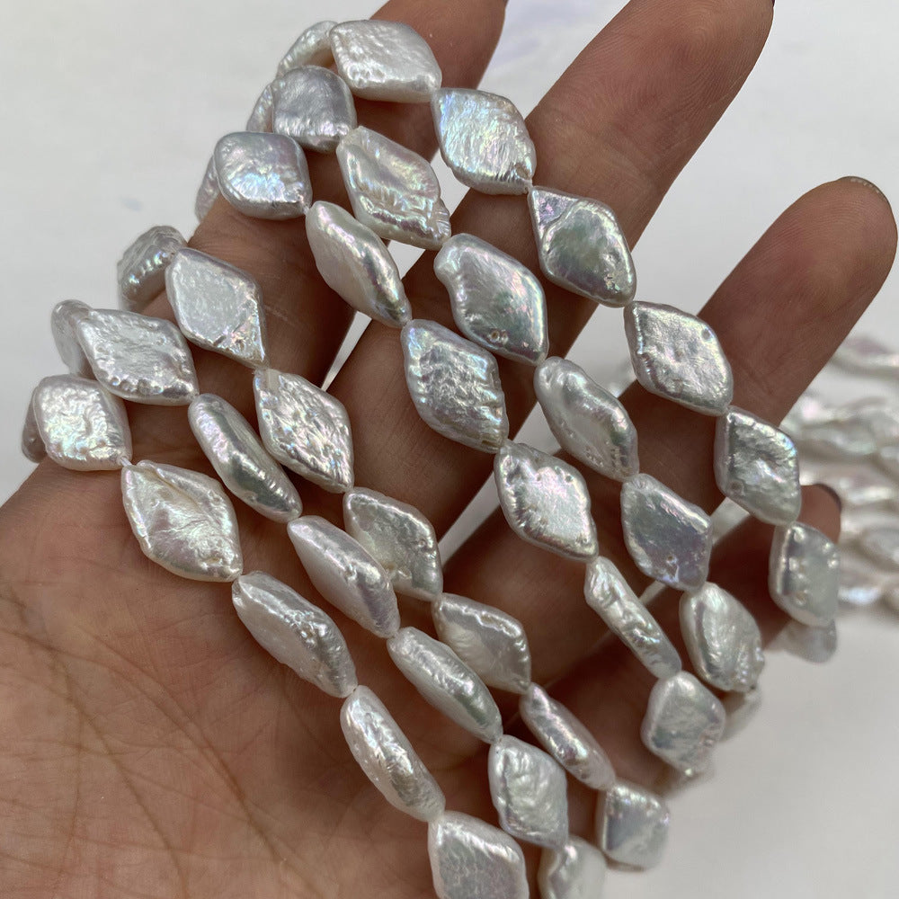 Bijoux de perles d'eau douce naturelles en forme de diamant (Natural Freshwater Diamond Shaped Pearl Beads)
