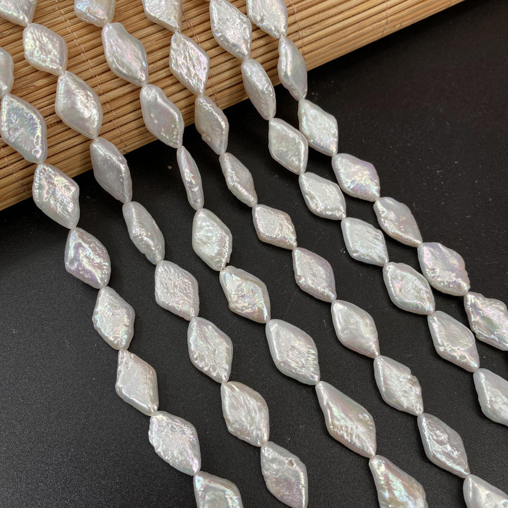 Bijoux de perles d'eau douce naturelles en forme de diamant (Natural Freshwater Diamond Shaped Pearl Beads)