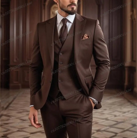 Les costumes homme avec des motifs vintage : l'atout charme pour les hommes d'affaires