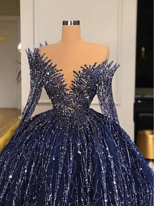 Robe de bal magnifique à col en V profond, manches longues avec perles scintillantes et plumes sur mesure