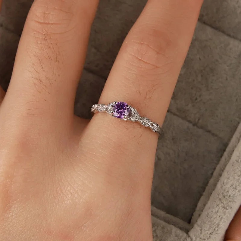 Bague en argent sterling avec zircone améthyste de style luxueux et léger pour femme de tempérament simple et tendance